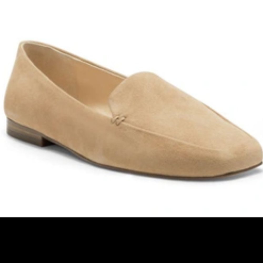 Adorable Vince Camuto Suede Loafers - NEVER WORN